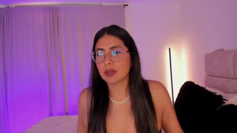 tina_olsen07 online show from 04-19-26, 10:01