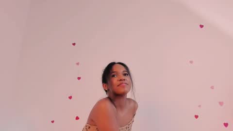 Snapshot of tina_rousse2 chatting on 09-10-25, 06:08 T I N A online show from 09-10-25, 06:08