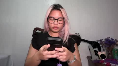 Snapshot of tina_slick chatting on 05-13-26, 01:30 Tina online show from 05-13-26, 01:30
