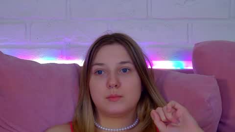 Snapshot of tinaburton chatting on 04-30-26, 09:08 TinaBurton online show from 04-30-26, 09:08