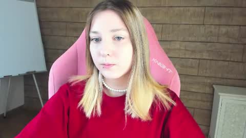 Snapshot of tinaburton chatting on 06-28-26, 04:02 TinaBurton online show from 06-28-26, 04:02