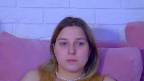 Snapshot of tinaburton chatting on 07-14-26, 02:05 TinaBurton online show from 07-14-26, 02:05