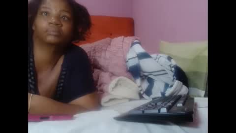 tinagiant online show from 06-11-26, 08:34