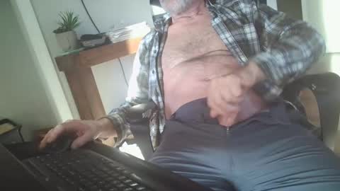 Snapshot of tincup430 chatting on 02-28-25, 12:20 5 day load on deck online show from 02-28-25, 12:20