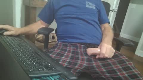 Snapshot of tincup430 chatting on 10-20-25, 11:32 5 day load on deck online show from 10-20-25, 11:32