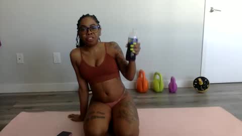 TineeBadass online show from 05-03-26, 12:22