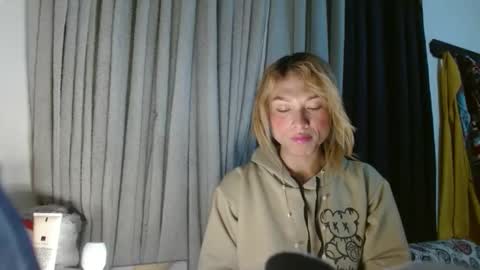 tini_mix206927 online show from 04-08-26, 02:55