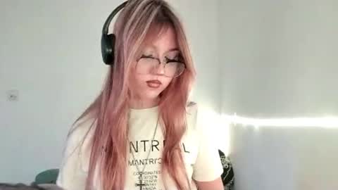 Kate online show from 03-05-26, 03:41