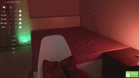 Snapshot of tinkerdinky chatting on 12-20-24, 07:07 Polly online show from 12-20-24, 07:07