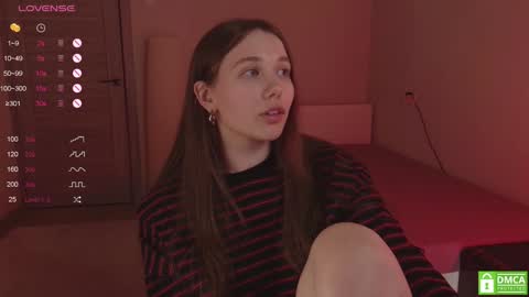 Snapshot of tinkerdinky chatting on 01-05-25, 10:50 Polly online show from 01-05-25, 10:50