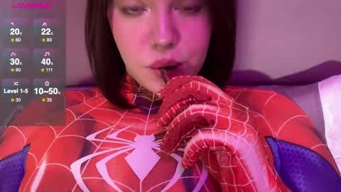 Snapshot of tinkerdinky chatting on 02-19-25, 07:39 Polly online show from 02-19-25, 07:39