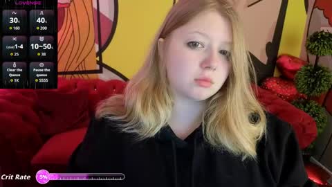 TinkerrBelll online show from 04-25-26, 07:44