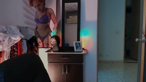 Snapshot of tinnadawson chatting on 02-17-26, 01:35 I AM BELLA ----------- follow my IG TINNS 69 online show from 02-17-26, 01:35