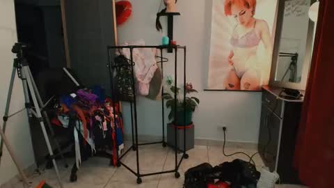 Snapshot of tinnadawson chatting on 03-12-26, 02:50 I AM BELLA ----------- follow my IG TINNS 69 online show from 03-12-26, 02:50