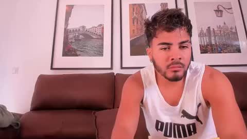 Snapshot of tinoclandestino chatting on 12-15-24, 11:12 tinoclandestino online show from 12-15-24, 11:12