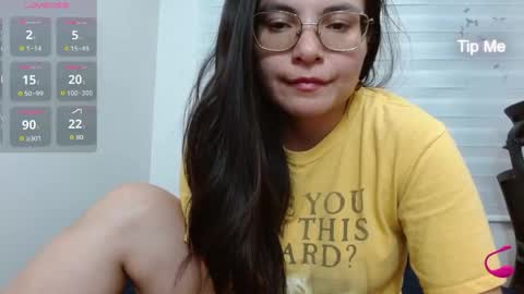 Snapshot of tiny_caroline chatting on 04-19-26, 04:56 Tiny Caroline online show from 04-19-26, 04:56