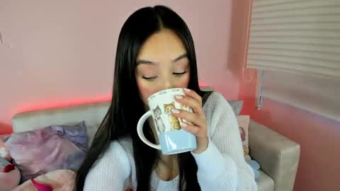 tiny_cora online show from 04-25-26, 04:26