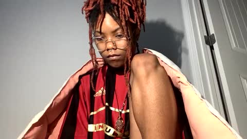 Snapshot of tiny_cupcake2 chatting on 01-29-25, 03:58 cupcake online show from 01-29-25, 03:58