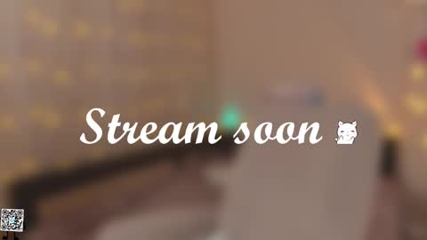 Lyssa     online show from 03-02-25, 04:10