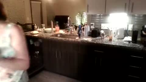 tinyassbossymilf online show from 07-16-26, 07:47