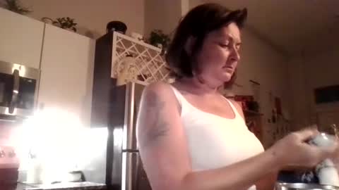 tinyassbossymilf online show from 07-17-26, 01:01