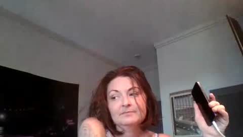 tinyassbossymilf online show from 07-31-26, 10:53