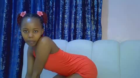 Snapshot of tinybarbie_ chatting on 06-16-26, 04:09 Barbie online show from 06-16-26, 04:09