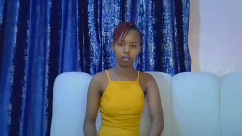 Snapshot of tinybarbie_ chatting on 06-22-26, 06:27 Barbie online show from 06-22-26, 06:27