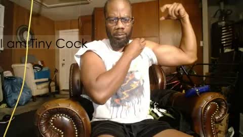Snapshot of tinycock_1979 chatting on 07-31-26, 02:05 tinycock_1979 online show from 07-31-26, 02:05