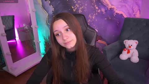 tinynataliee online show from 04-21-26, 12:55