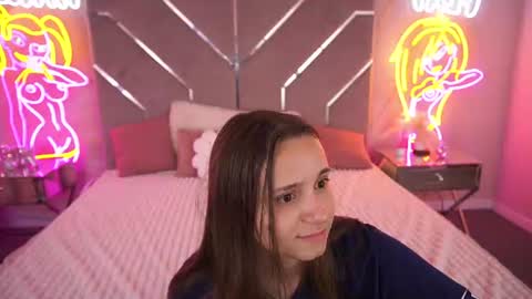 tinynataliee online show from 07-25-26, 02:36
