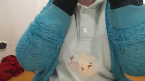 tinyslut66 online show from 12-18-25, 10:43