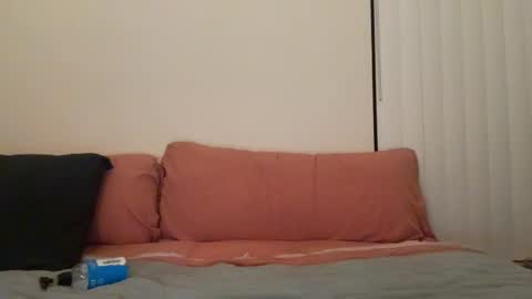 Tia online show from 02-18-25, 02:49