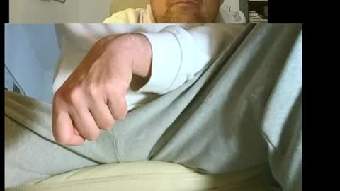 Snapshot of tiptosuckme chatting on 03-01-26, 07:16 Tip online show from 03-01-26, 07:16