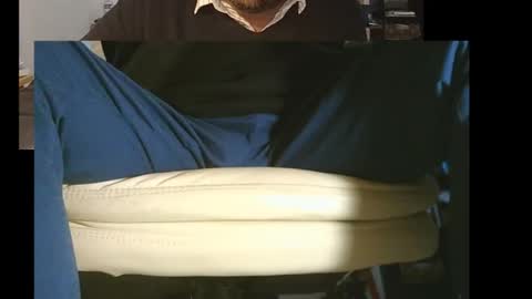 Snapshot of tiptosuckme chatting on 03-14-26, 03:17 Tip online show from 03-14-26, 03:17