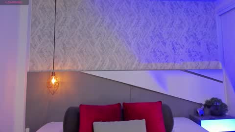 Tisha online show from 11-25-25, 10:21