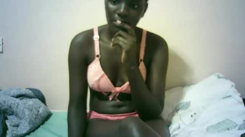 Snapshot of tishah chatting on 10-27-25, 03:10 Roshan online show from 10-27-25, 03:10