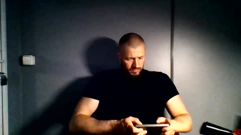titan_heart online show from 06-23-26, 07:23