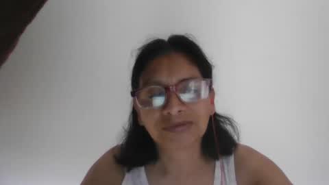 Ester online show from 11-16-25, 04:01