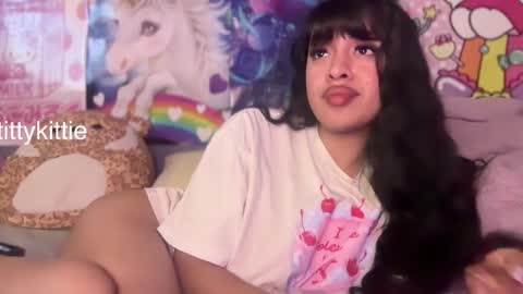 HOTTIE4U online show from 01-13-26, 04:51