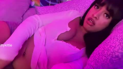 HOTTIE4U online show from 02-01-26, 04:55