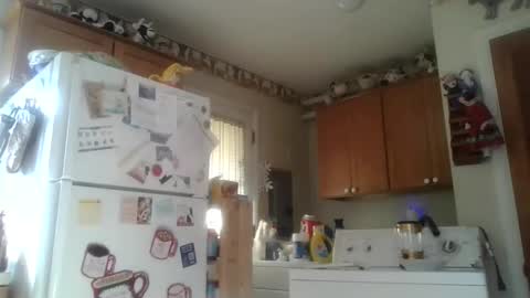 tiusflow online show from 11-05-25, 04:07