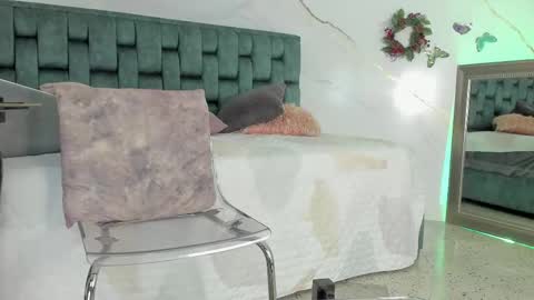 Tivizay online show from 01-08-26, 02:41