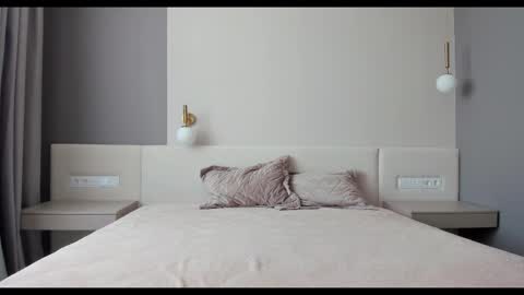 Snapshot of tixxxy chatting on 09-10-25, 10:37 Maria online show from 09-10-25, 10:37