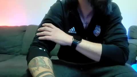 Snapshot of tj_the_man chatting on 10-01-25, 01:17 TJ online show from 10-01-25, 01:17