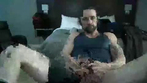 Snapshot of tjj83 chatting on 03-05-25, 10:11 tjj83 online show from 03-05-25, 10:11