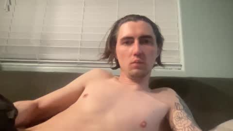 Snapshot of tlayne410 chatting on 02-28-25, 07:58 tlayne410 online show from 02-28-25, 07:58