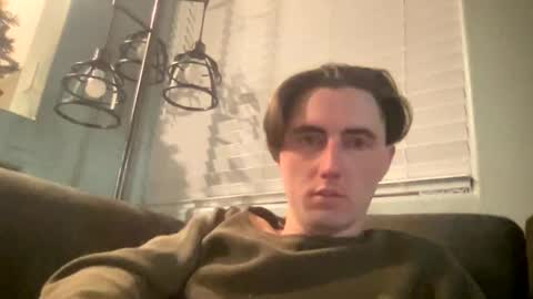 Snapshot of tlayne410 chatting on 10-18-25, 07:42 tlayne410 online show from 10-18-25, 07:42