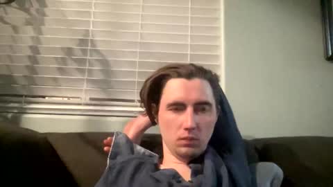 tlayne410 online show from 12-21-25, 09:38