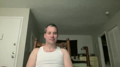 Snapshot of tleigh24 chatting on 12-28-24, 02:11 tleigh24 online show from 12-28-24, 02:11